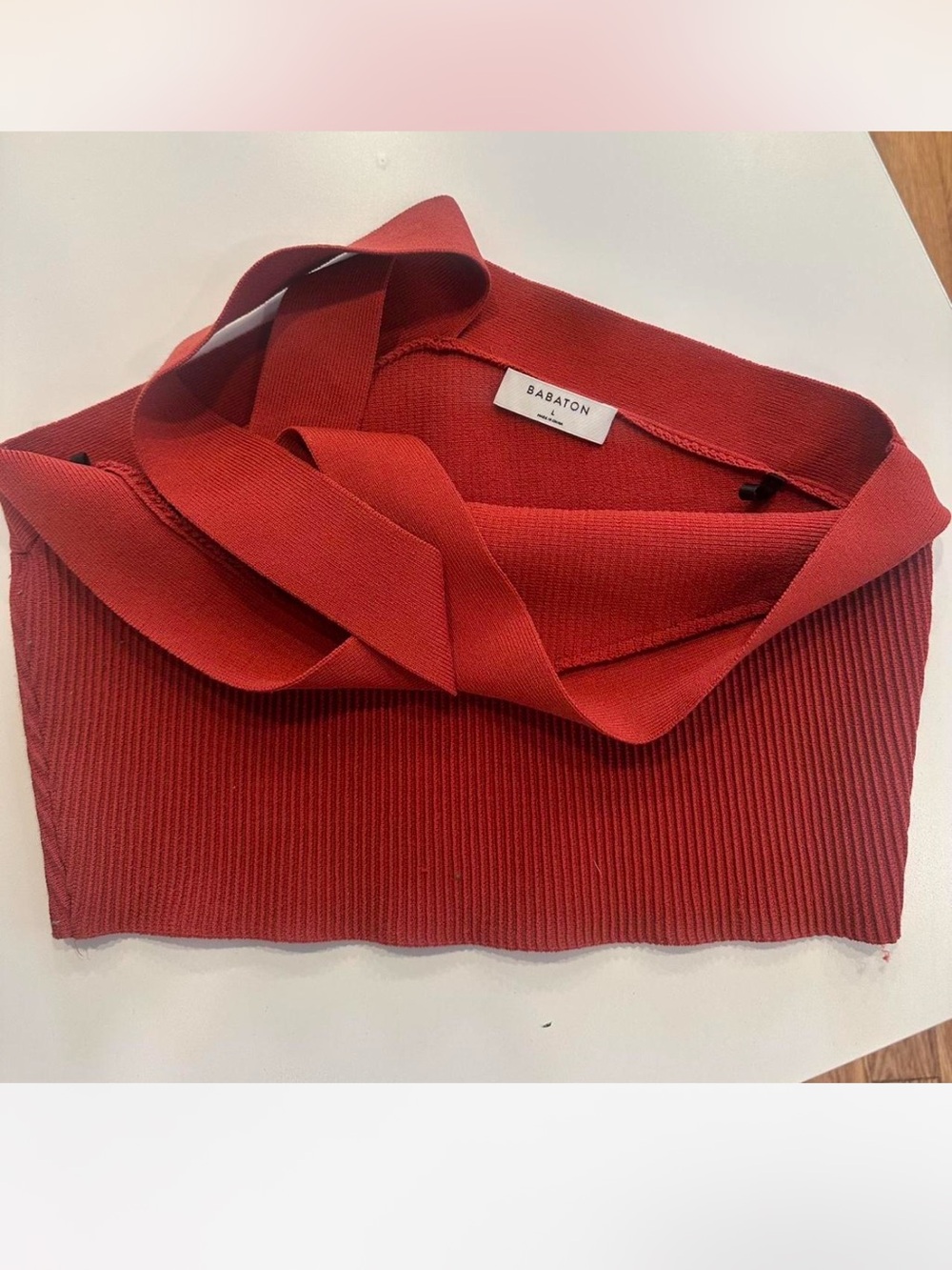 Babaton Cross-Front Ribbed Crop Top - Deep Red - Picture 2 of 7